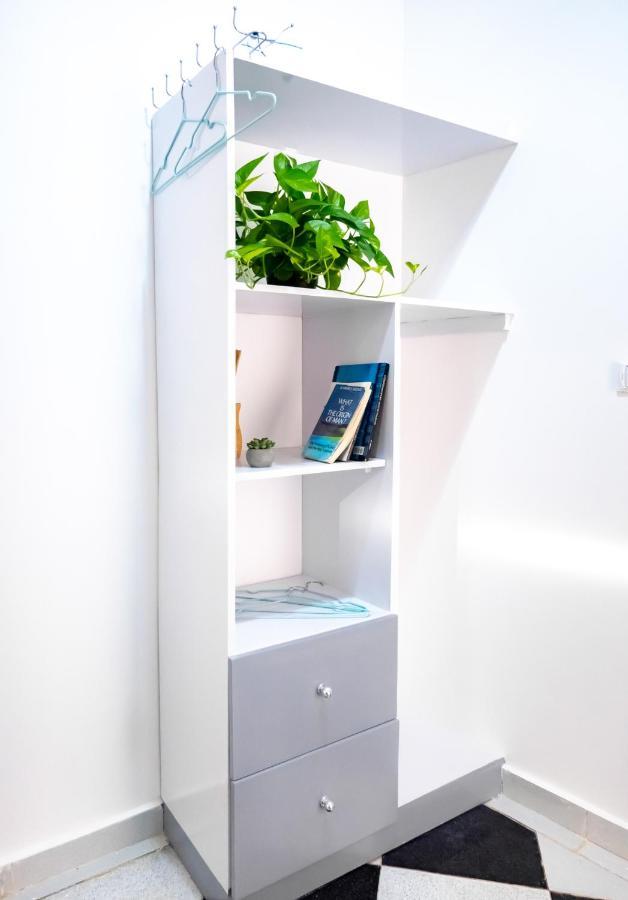 דהב White Flat Studios מראה חיצוני תמונה